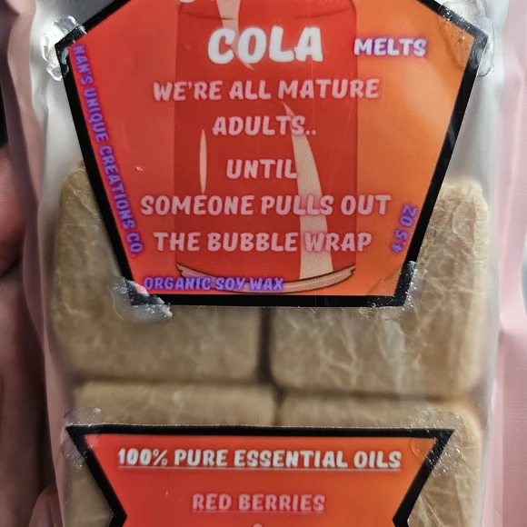 Cherry Cola Scent Wax Melts - Picture 3 of 4